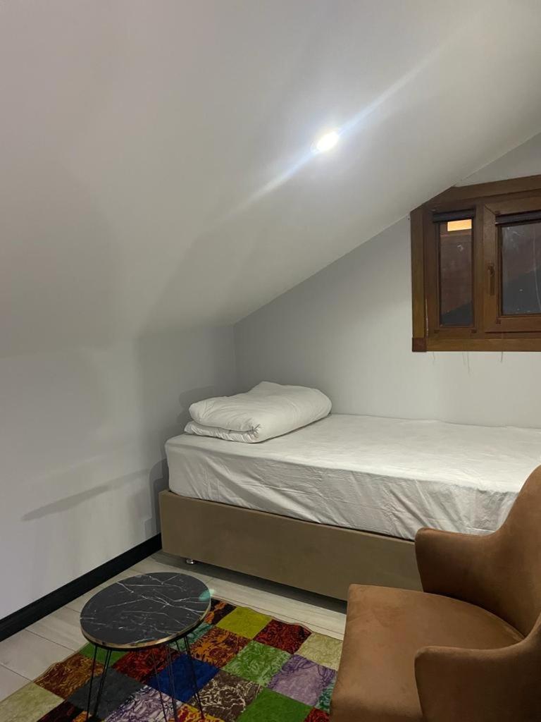 Cennet Suit Otel 우준괼 외부 사진