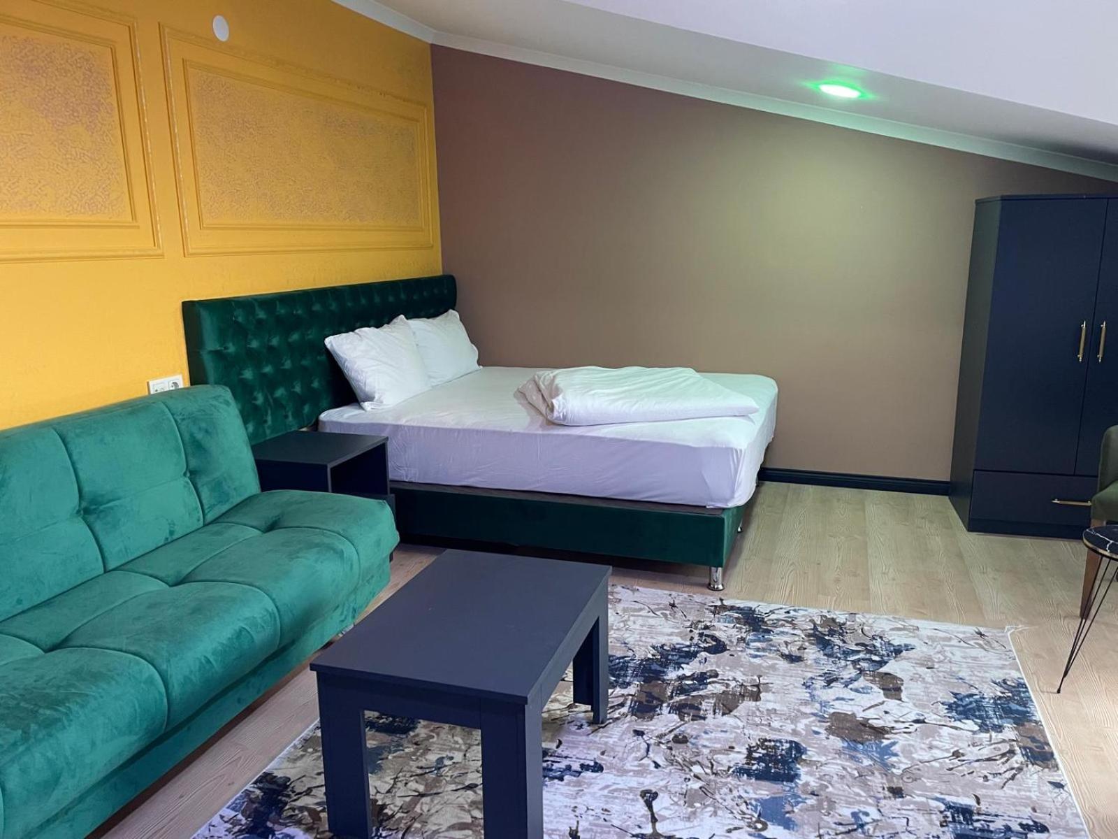 Cennet Suit Otel 우준괼 외부 사진
