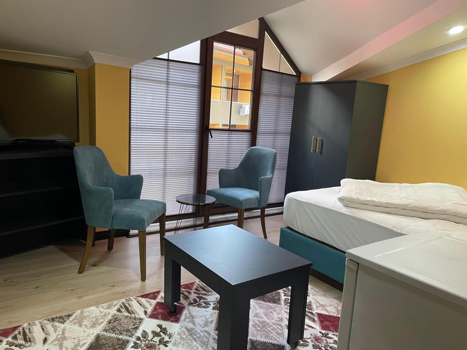 Cennet Suit Otel 우준괼 외부 사진