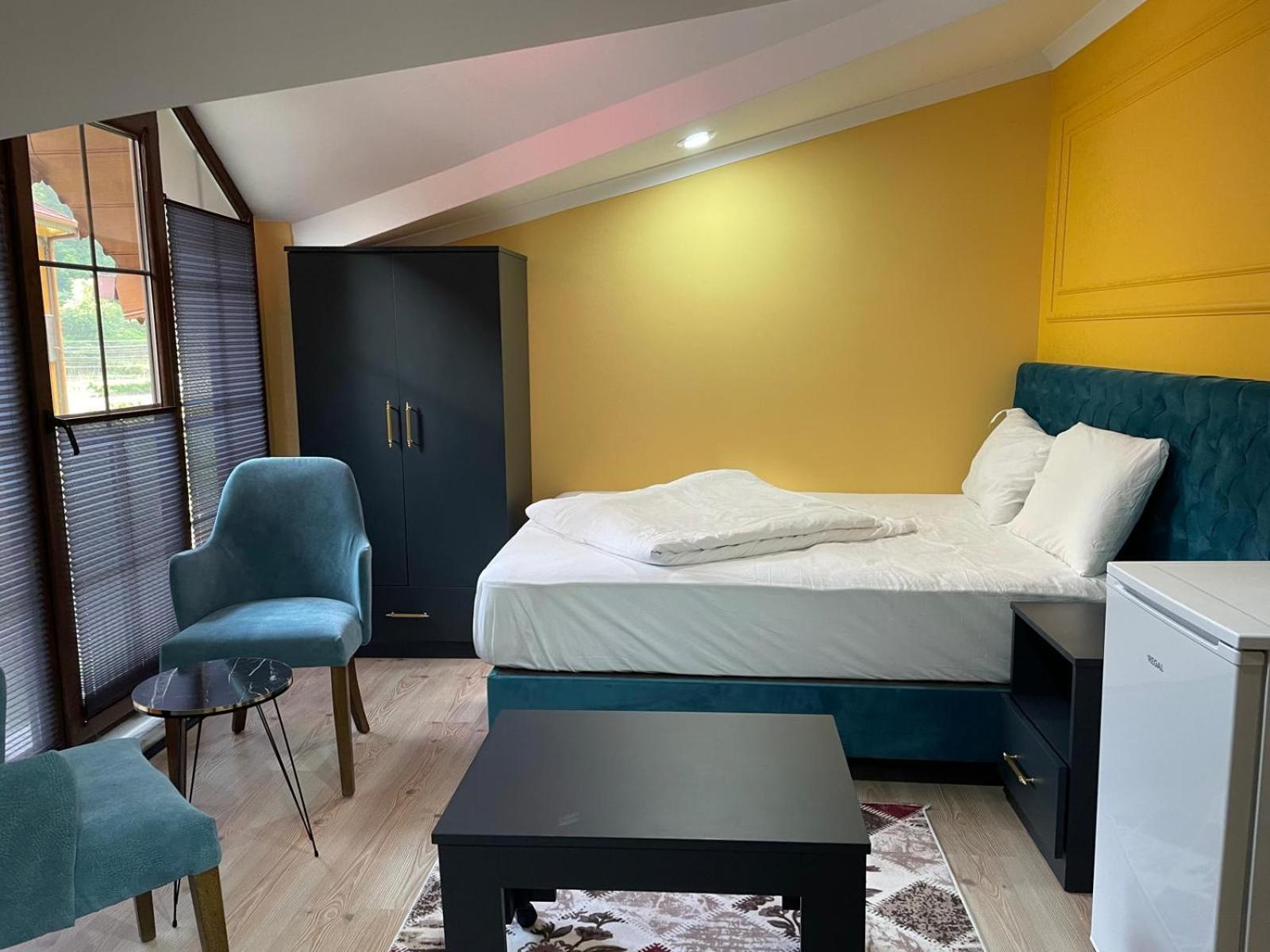 Cennet Suit Otel 우준괼 외부 사진